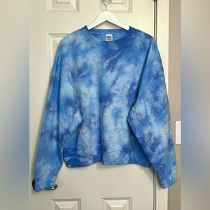 PINK Victoria's Secret Tie-Dye Pullover Sweatshirt (S) and Shorts (M) Set NWOT